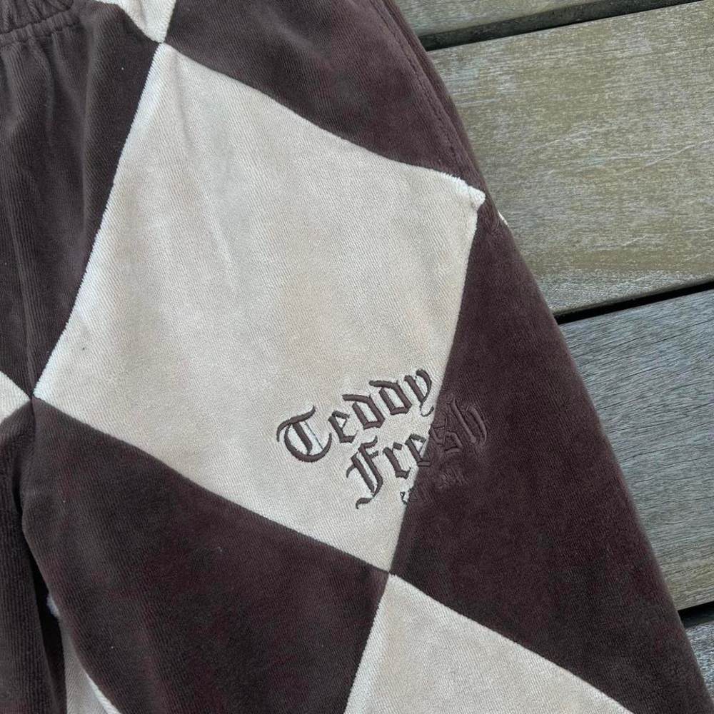 Brown/Tan Checkered Diamond Velour Teddy Fresh Sweatpants - Picture 3 of 7